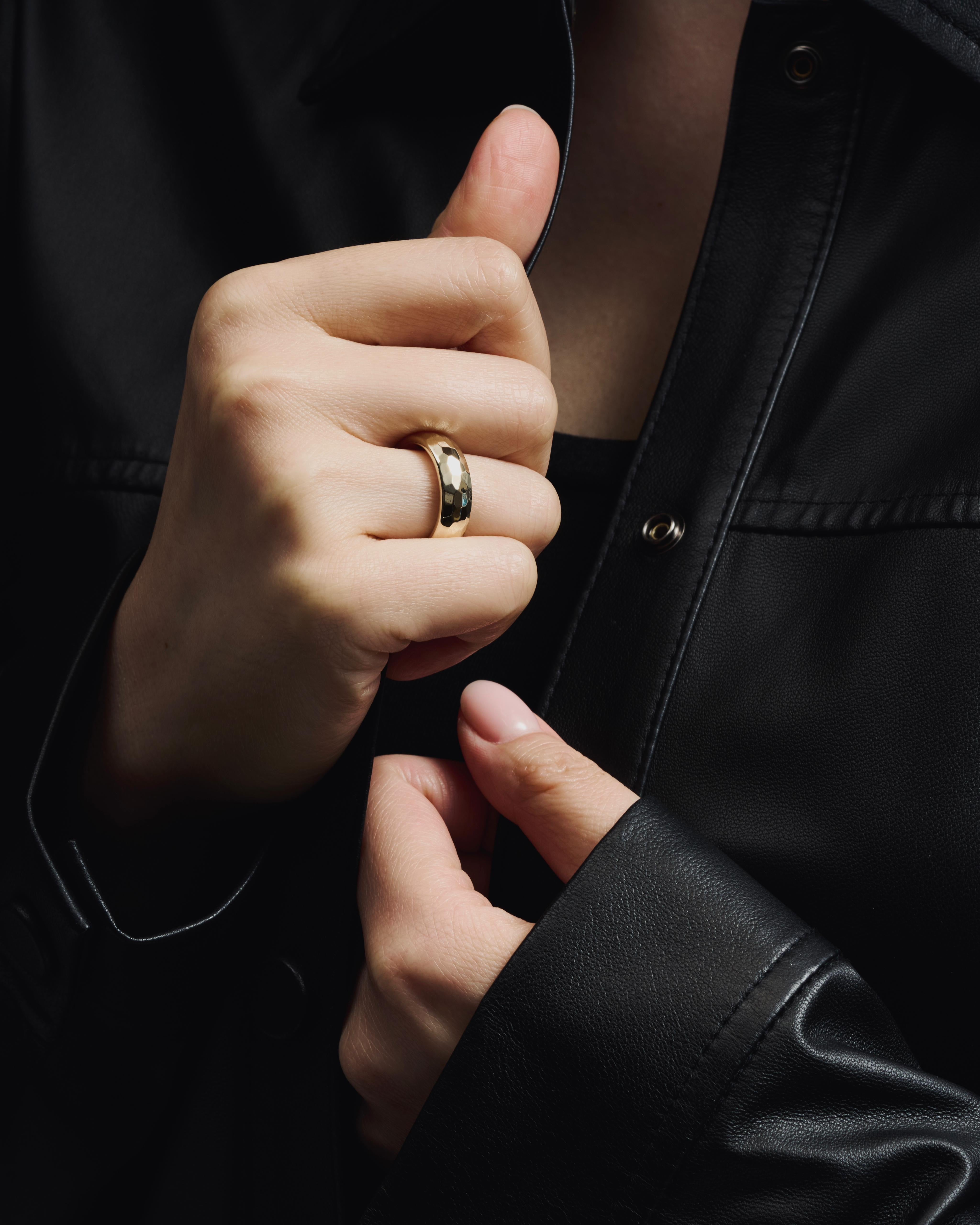 9K Gold Hammer Large Chunky Ring