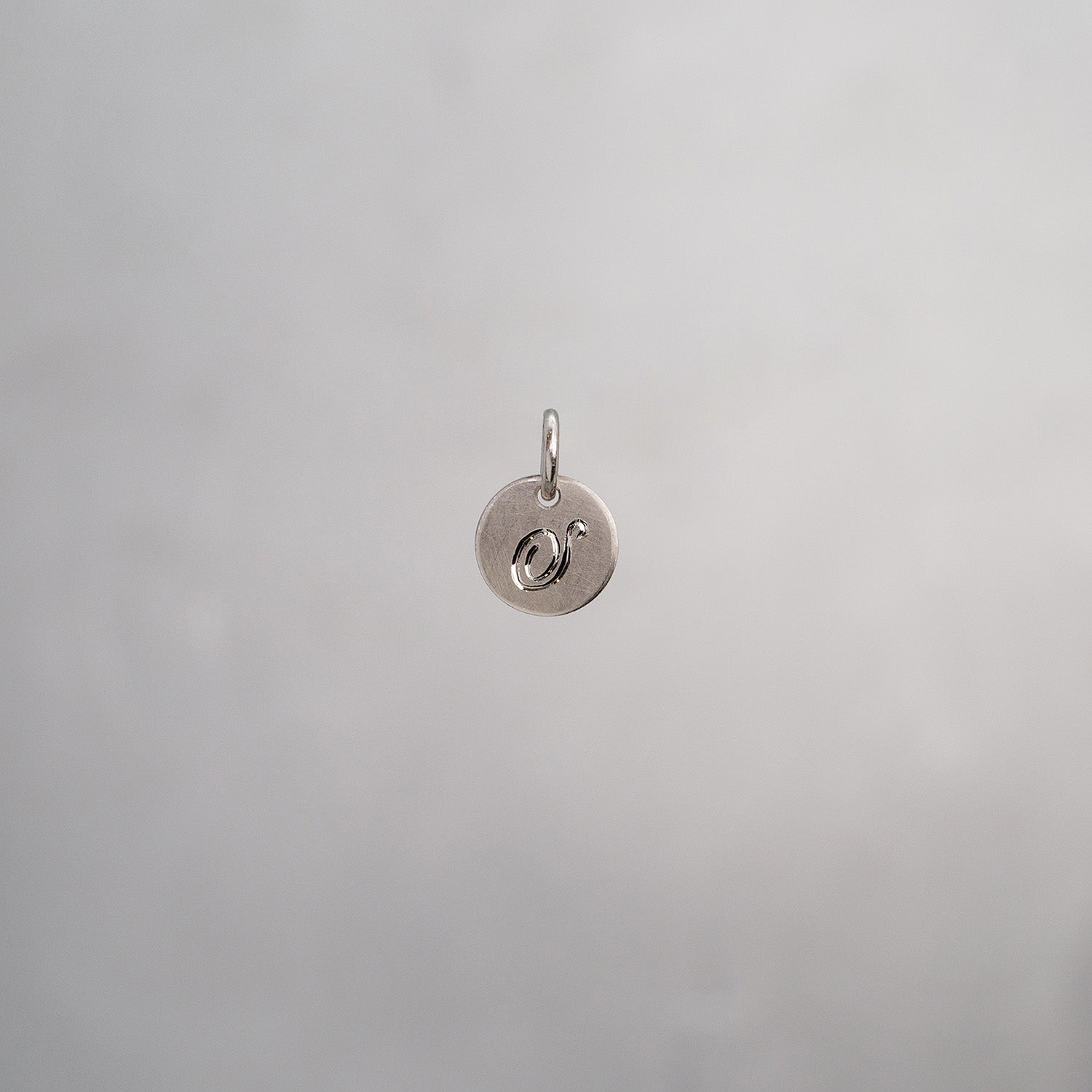 Round Alphabet Sun Tag