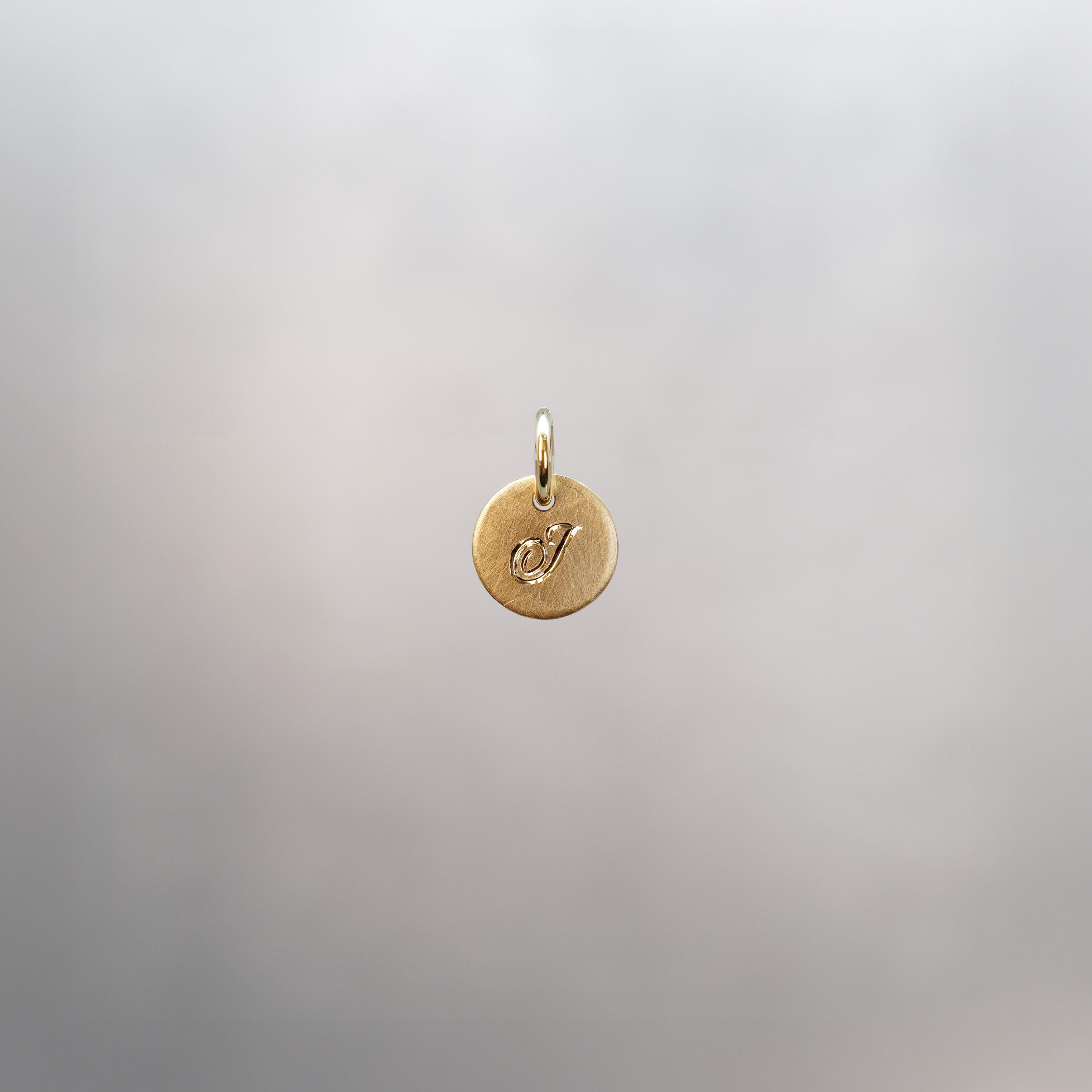 圓形字母光之珮