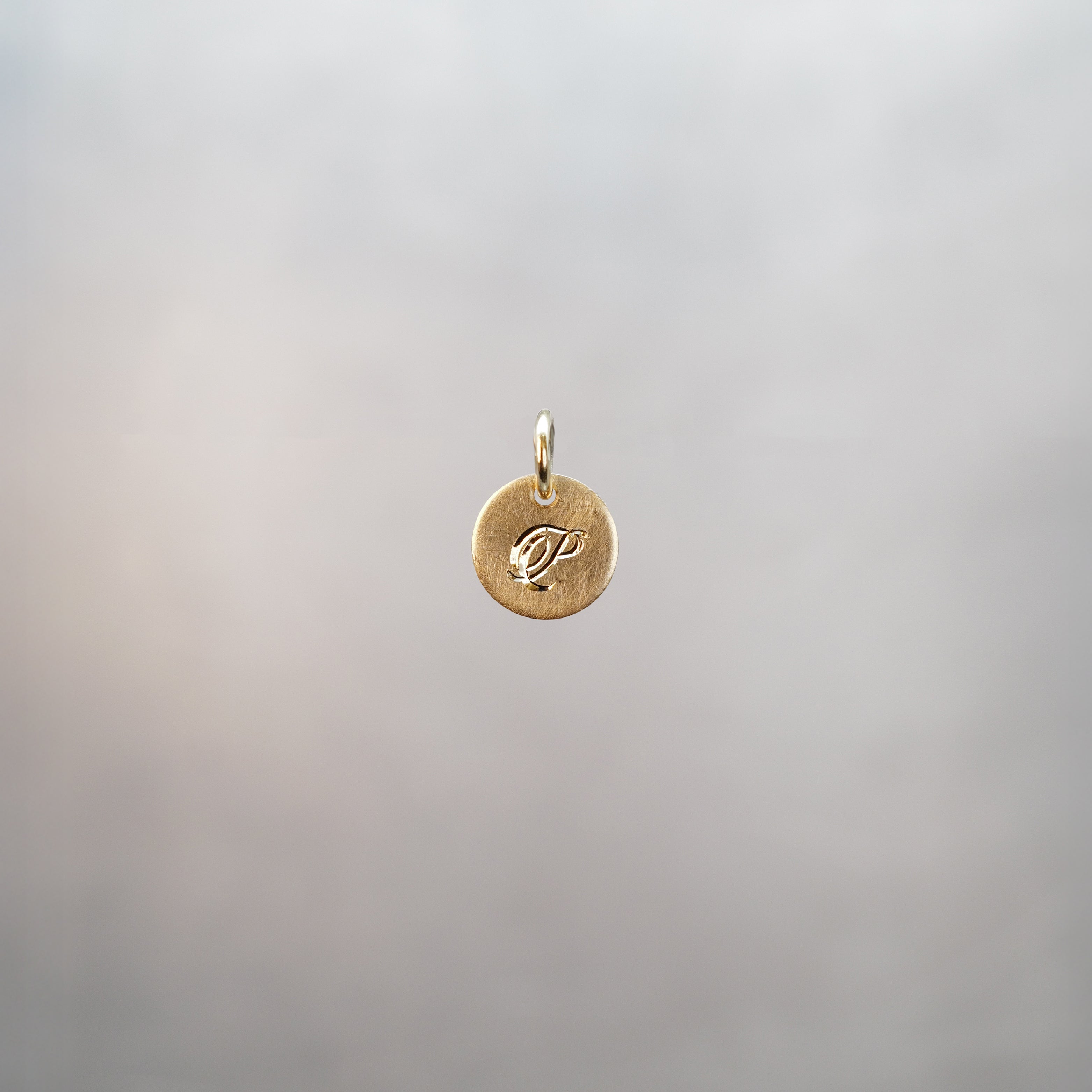 圓形字母光之珮