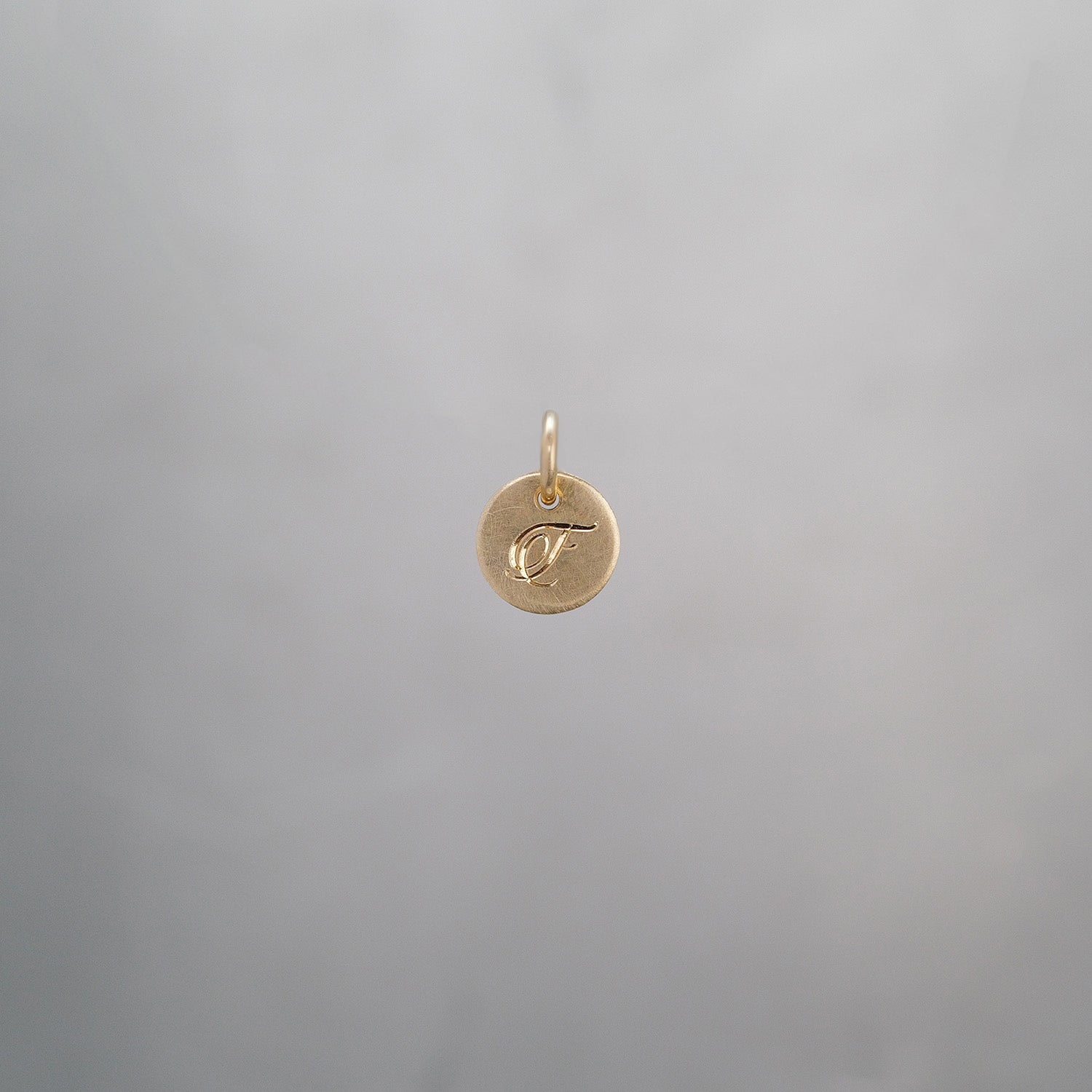 Round Alphabet Sun Tag