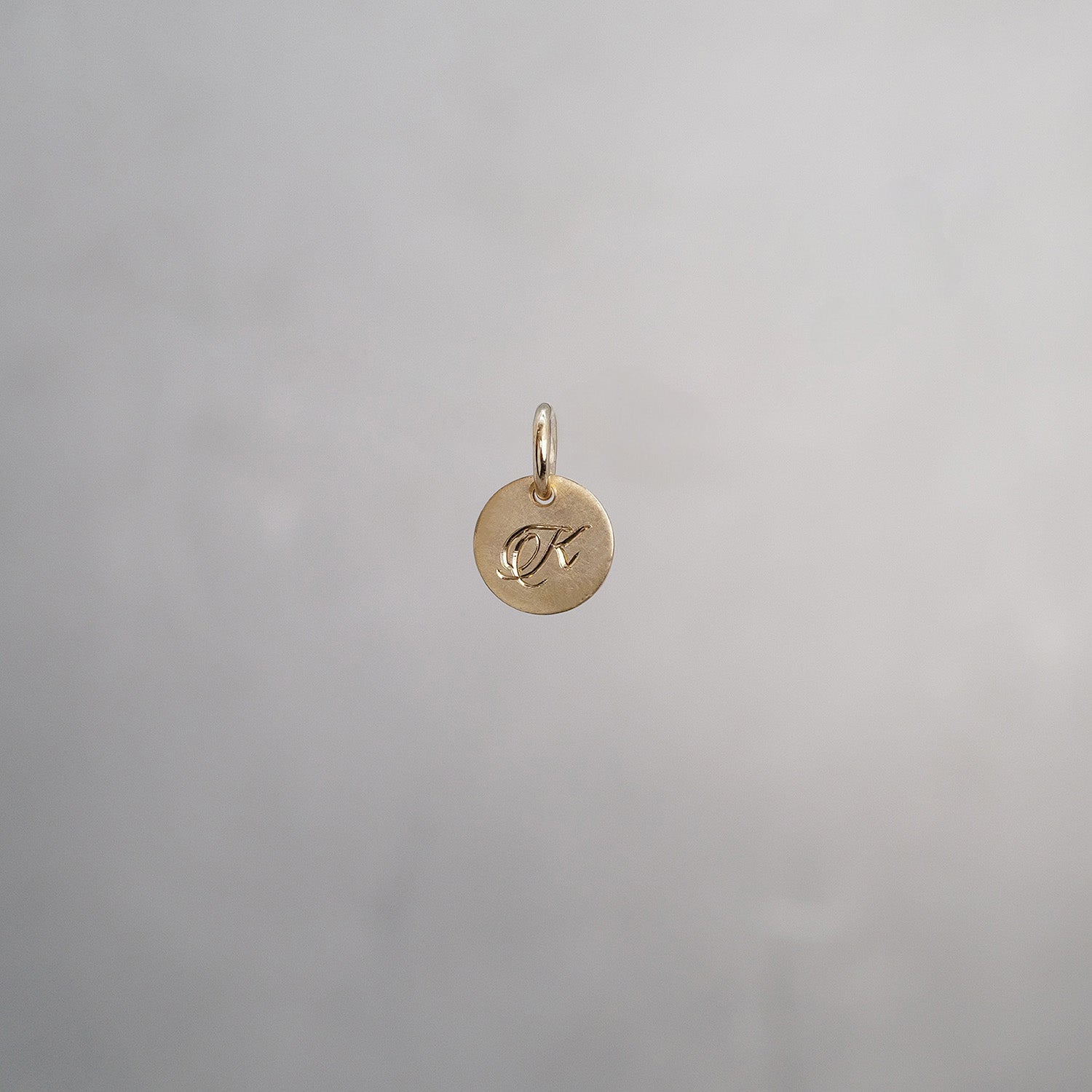 Round Alphabet Sun Tag