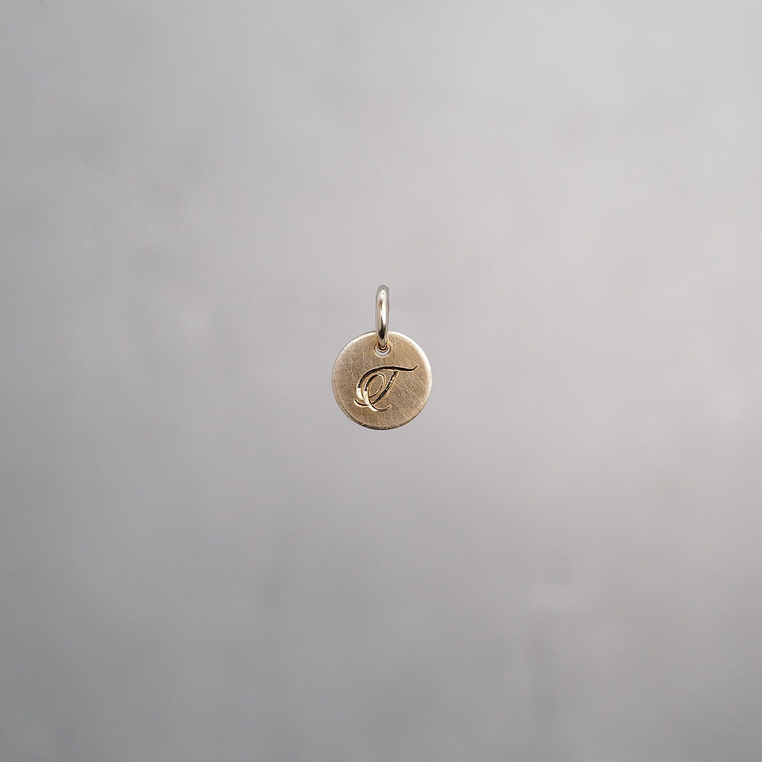 Round Alphabet Sun Tag