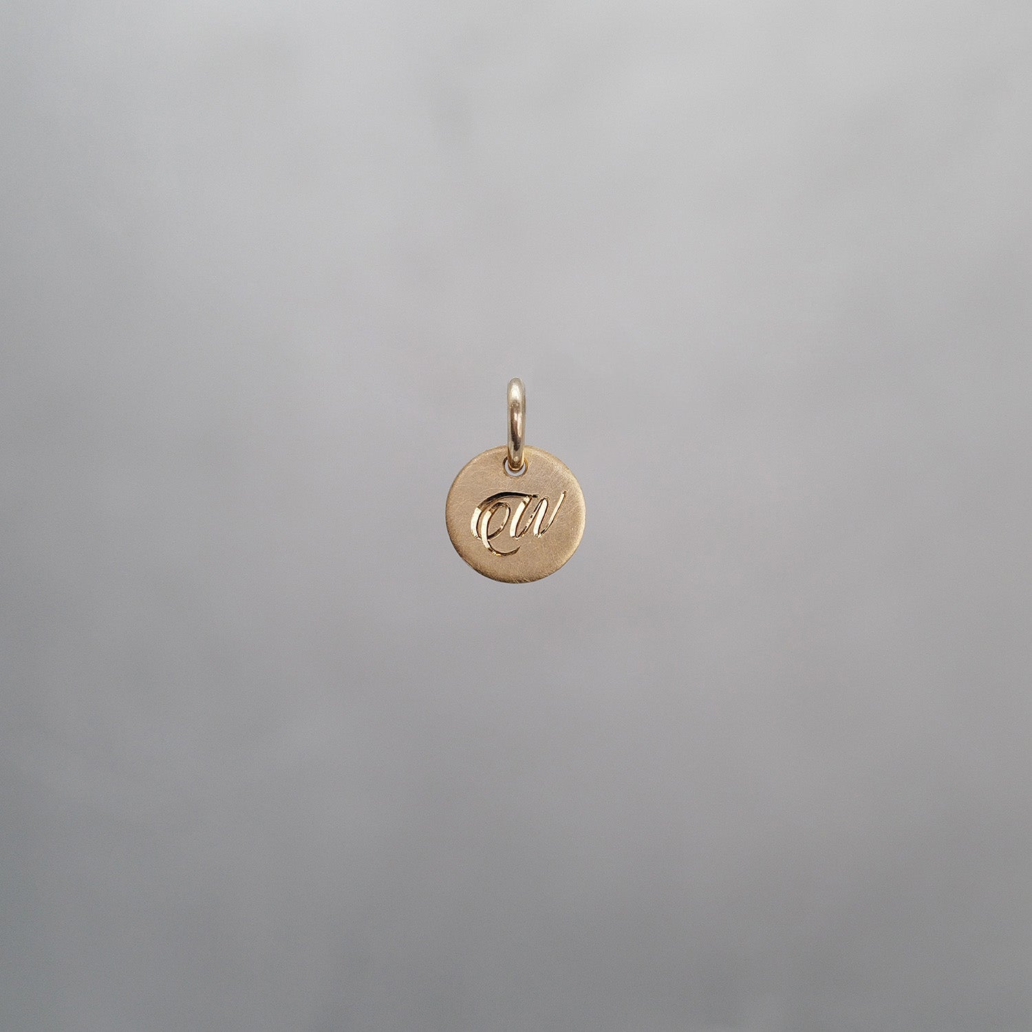 Round Alphabet Sun Tag