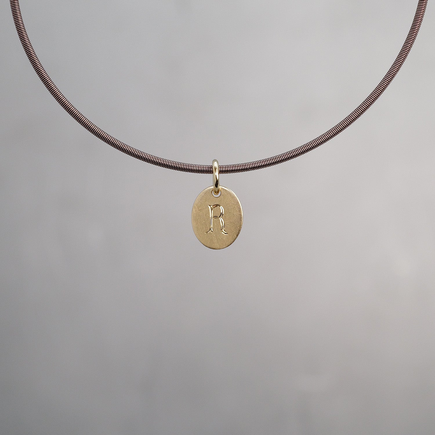 Oval Sun Tag in 18K Gold