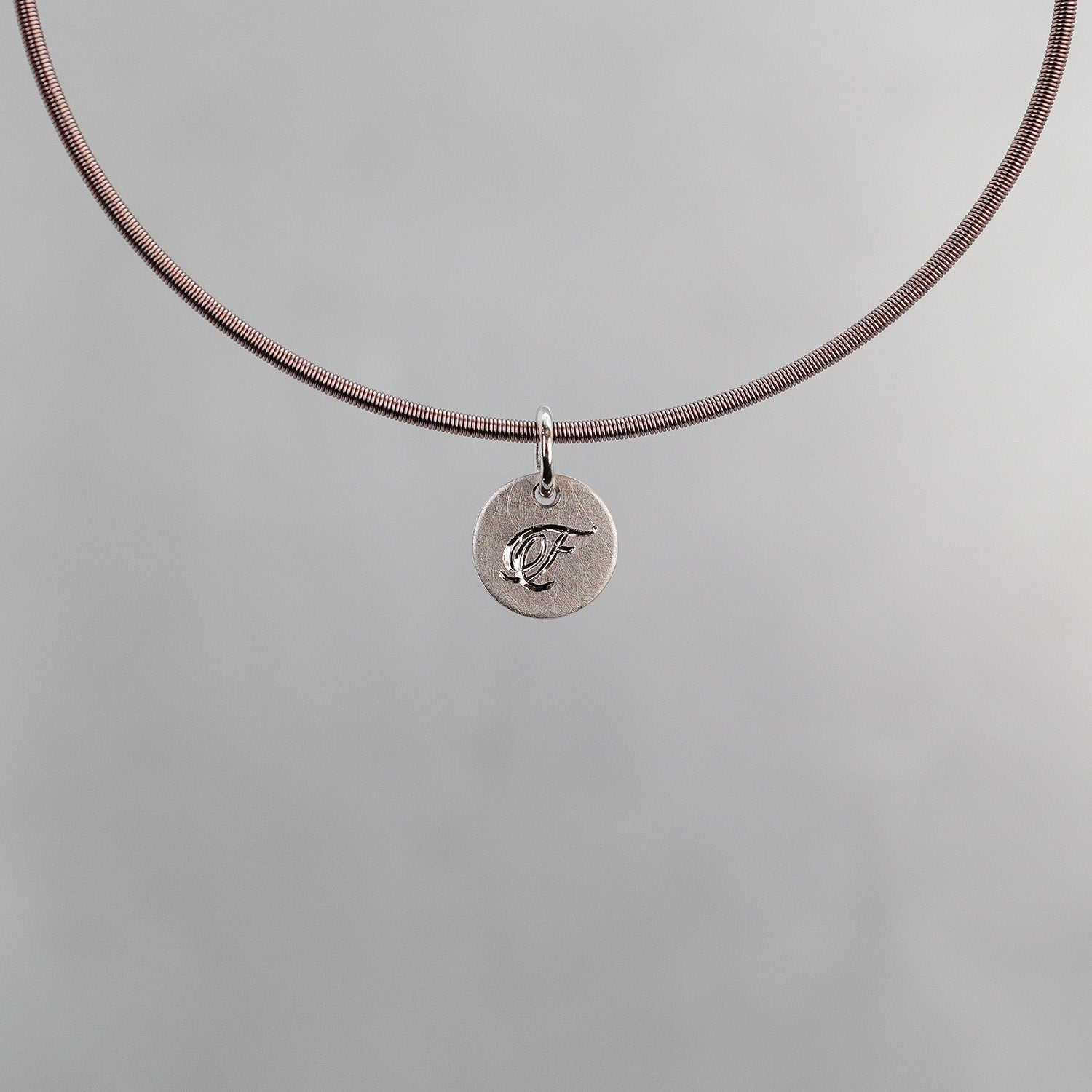 Round Sun Tag in 18K Gold