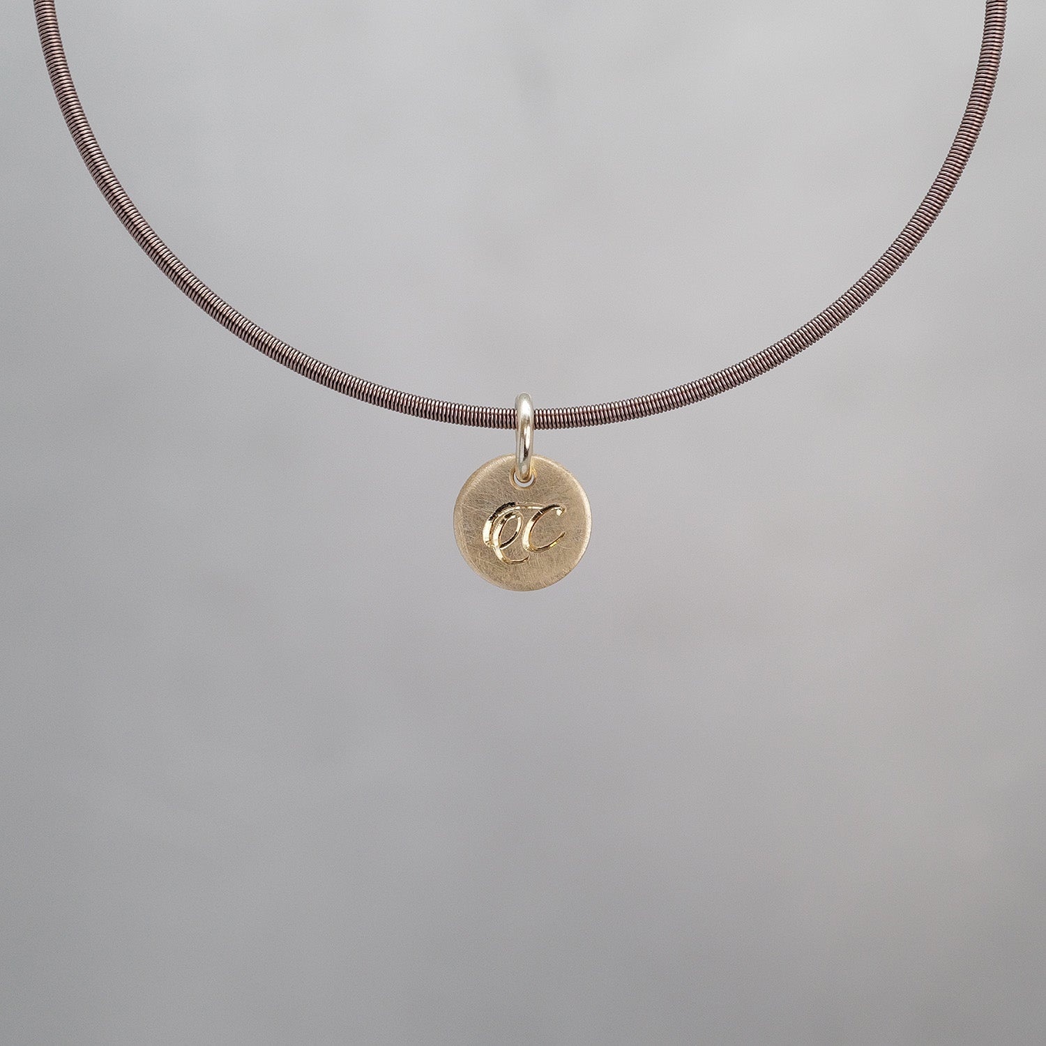 Round Sun Tag in 9K Gold