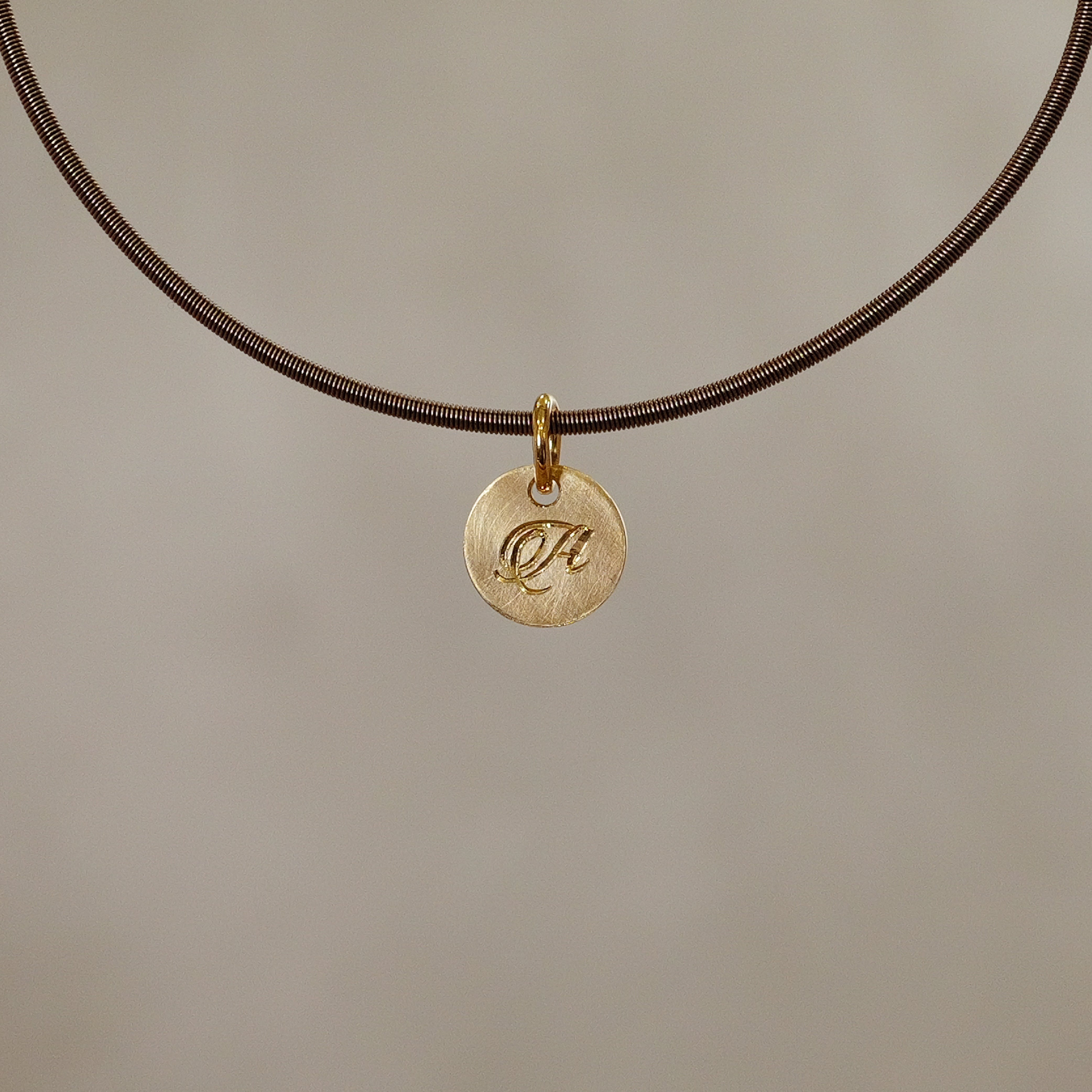 Round Sun Tag in 18K Gold