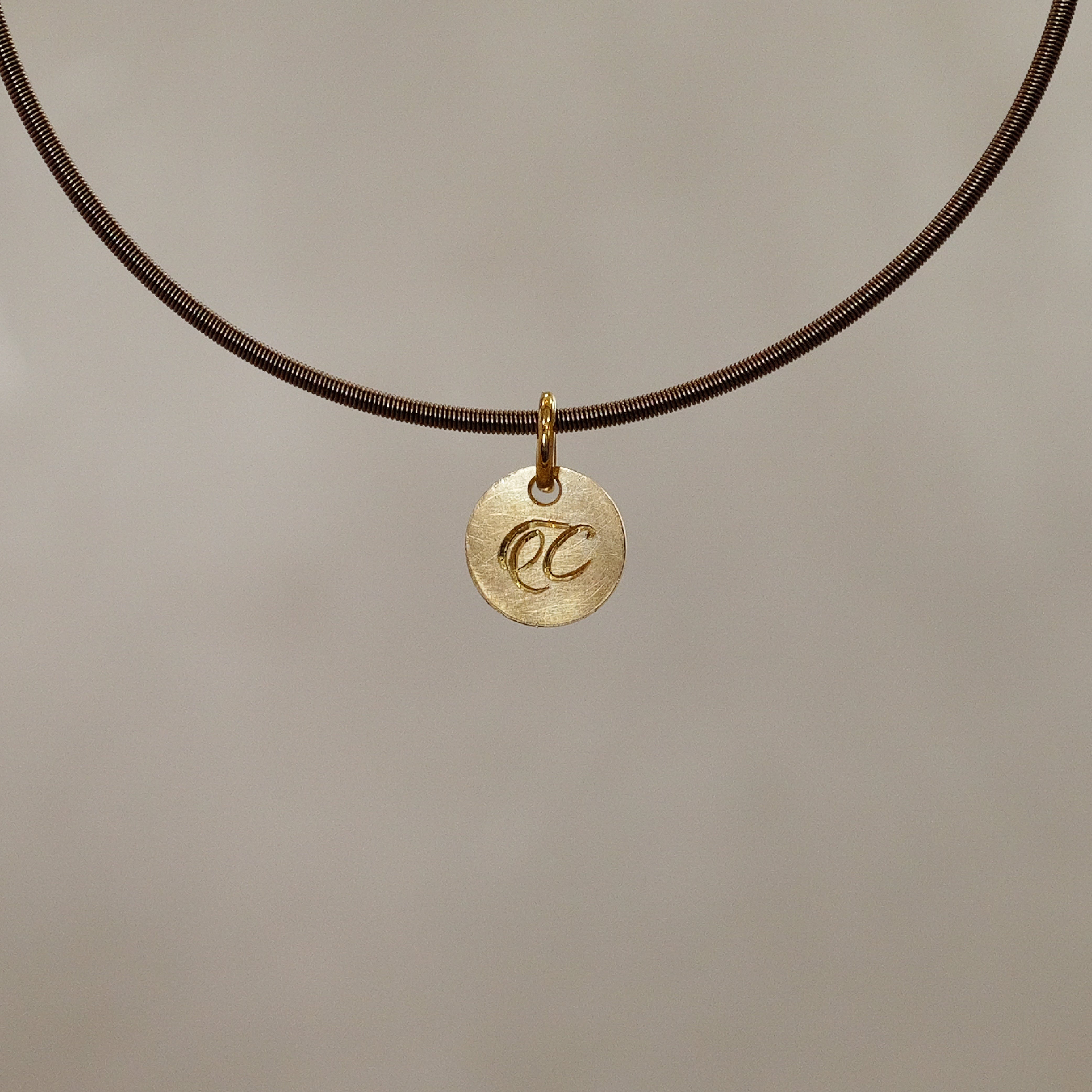 Round Sun Tag in 18K Gold