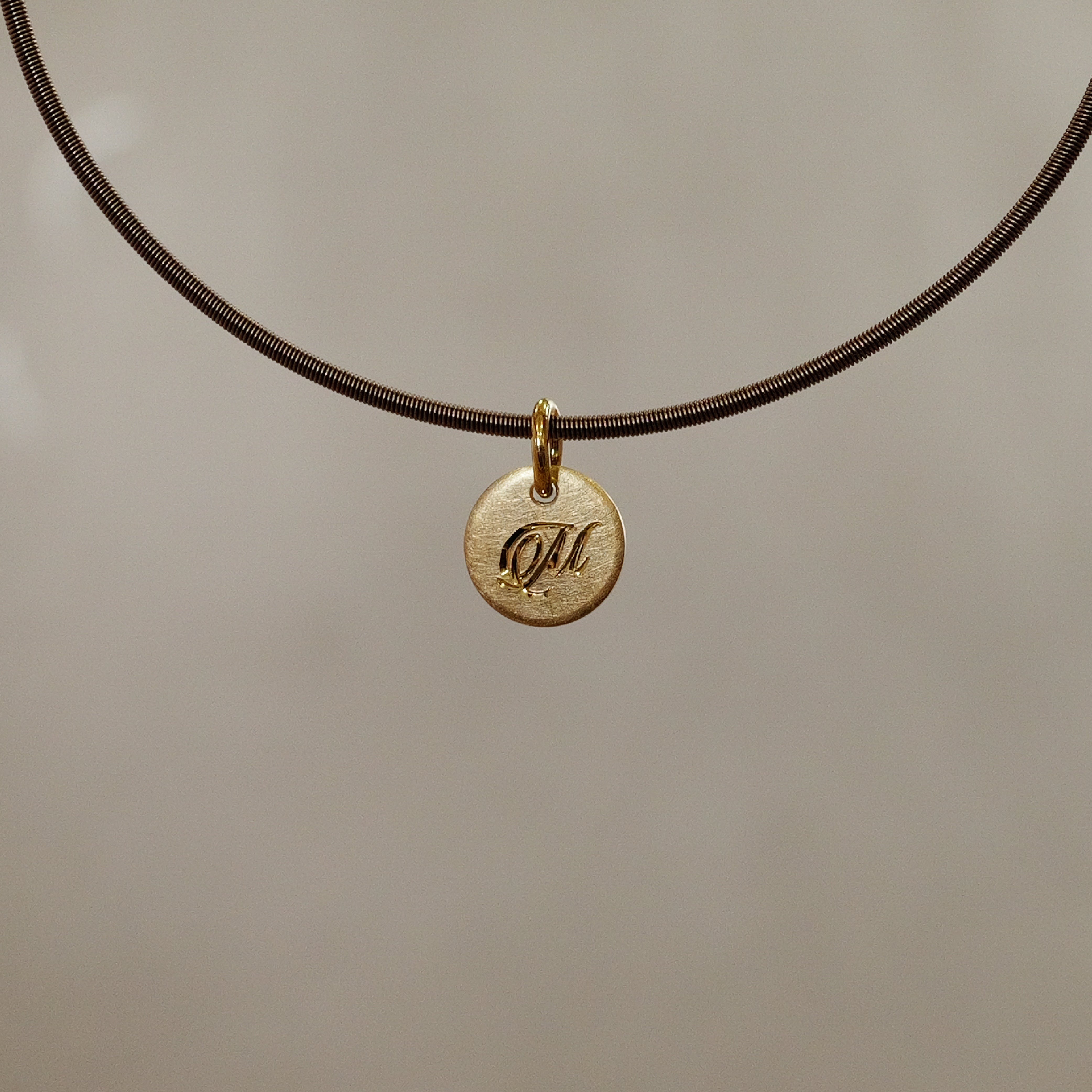 Round Sun Tag in 18K Gold