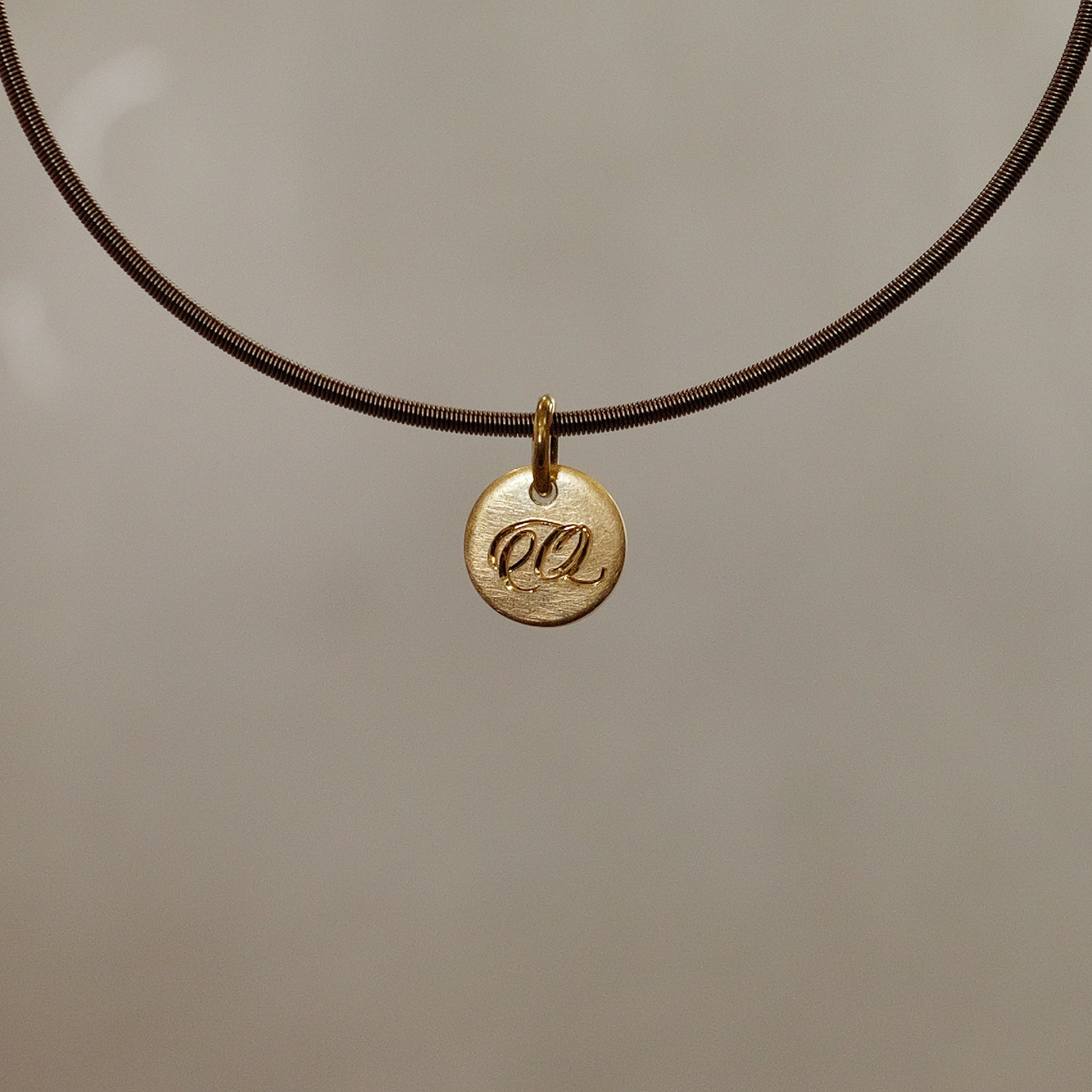 Round Sun Tag in 18K Gold