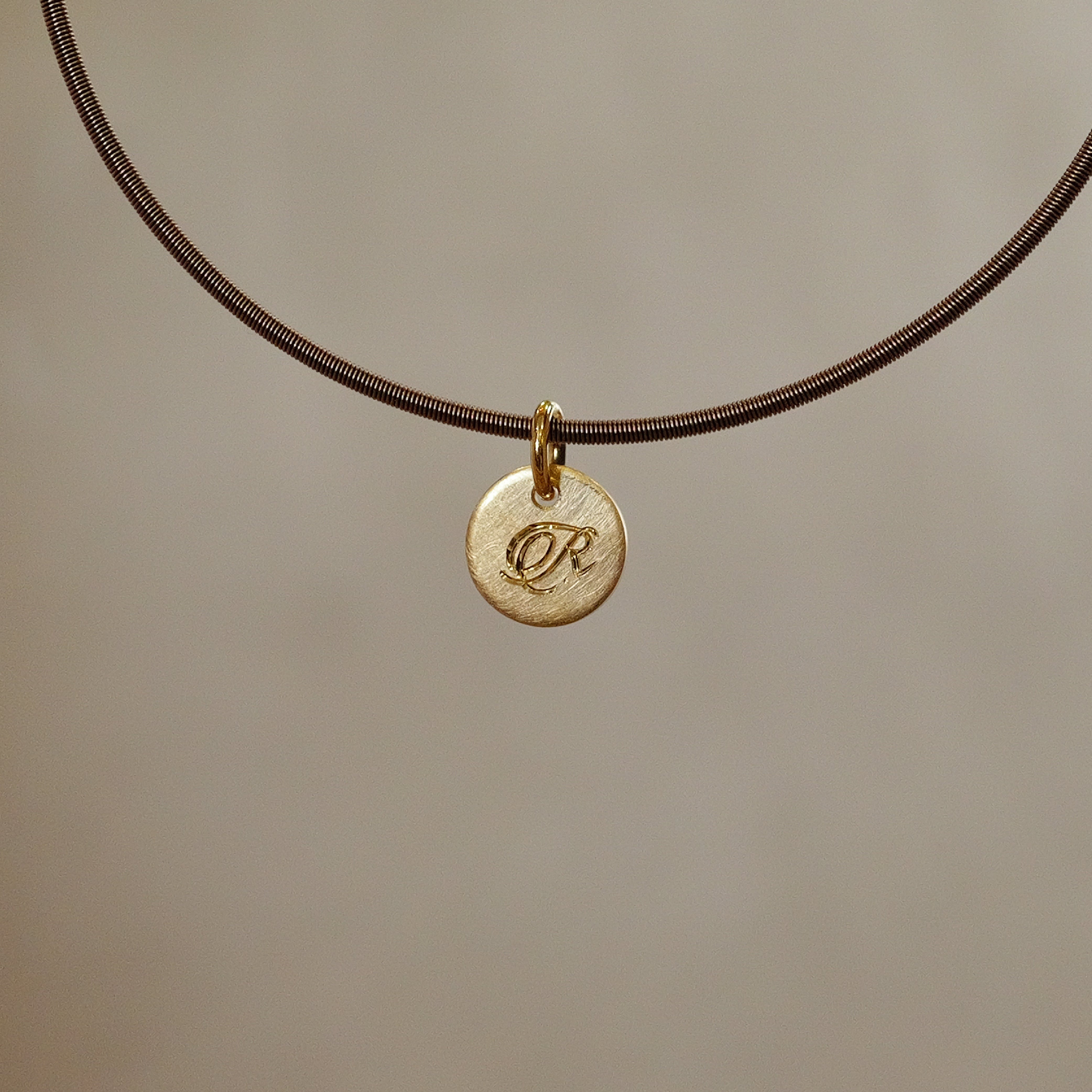 Round Sun Tag in 18K Gold