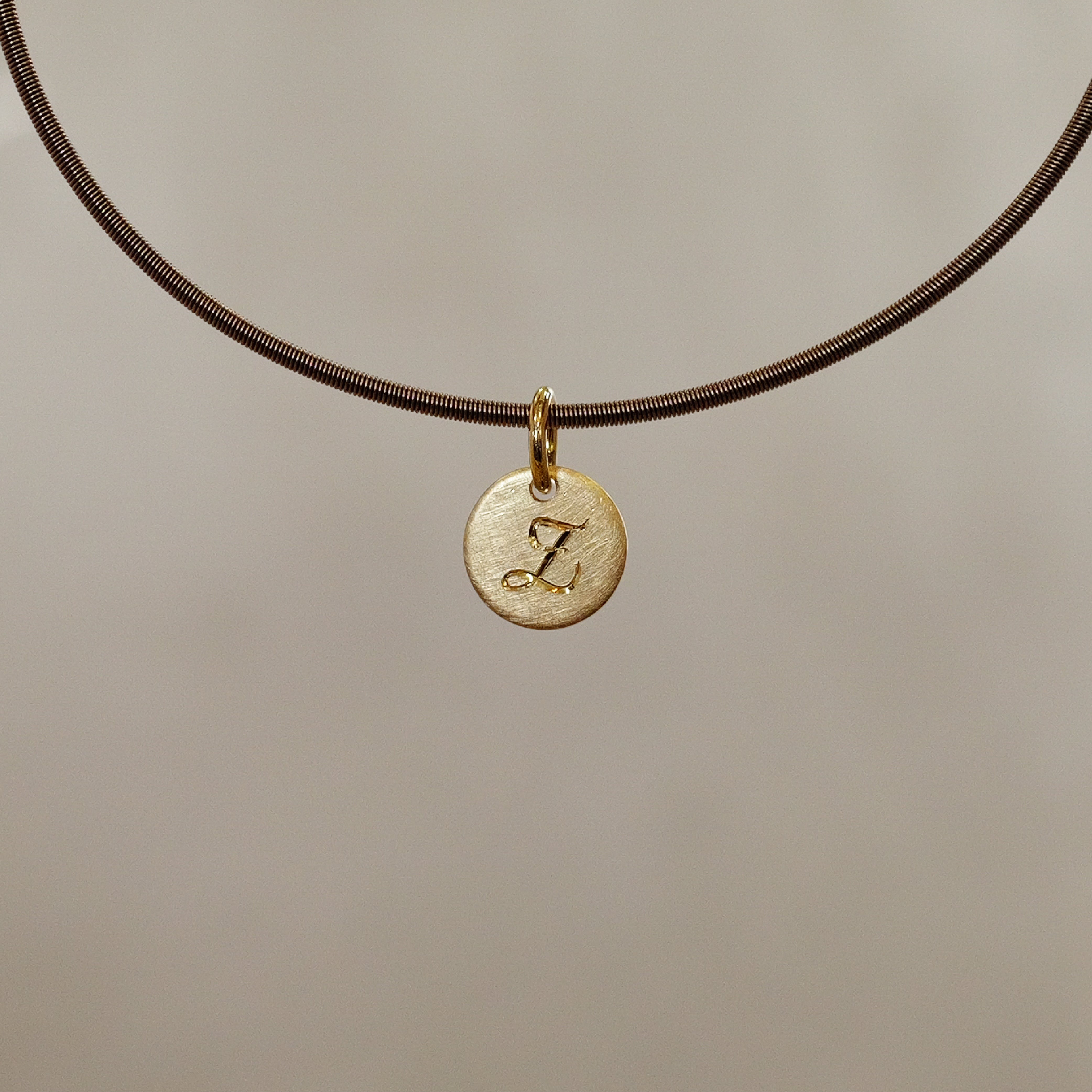 Round Sun Tag in 18K Gold