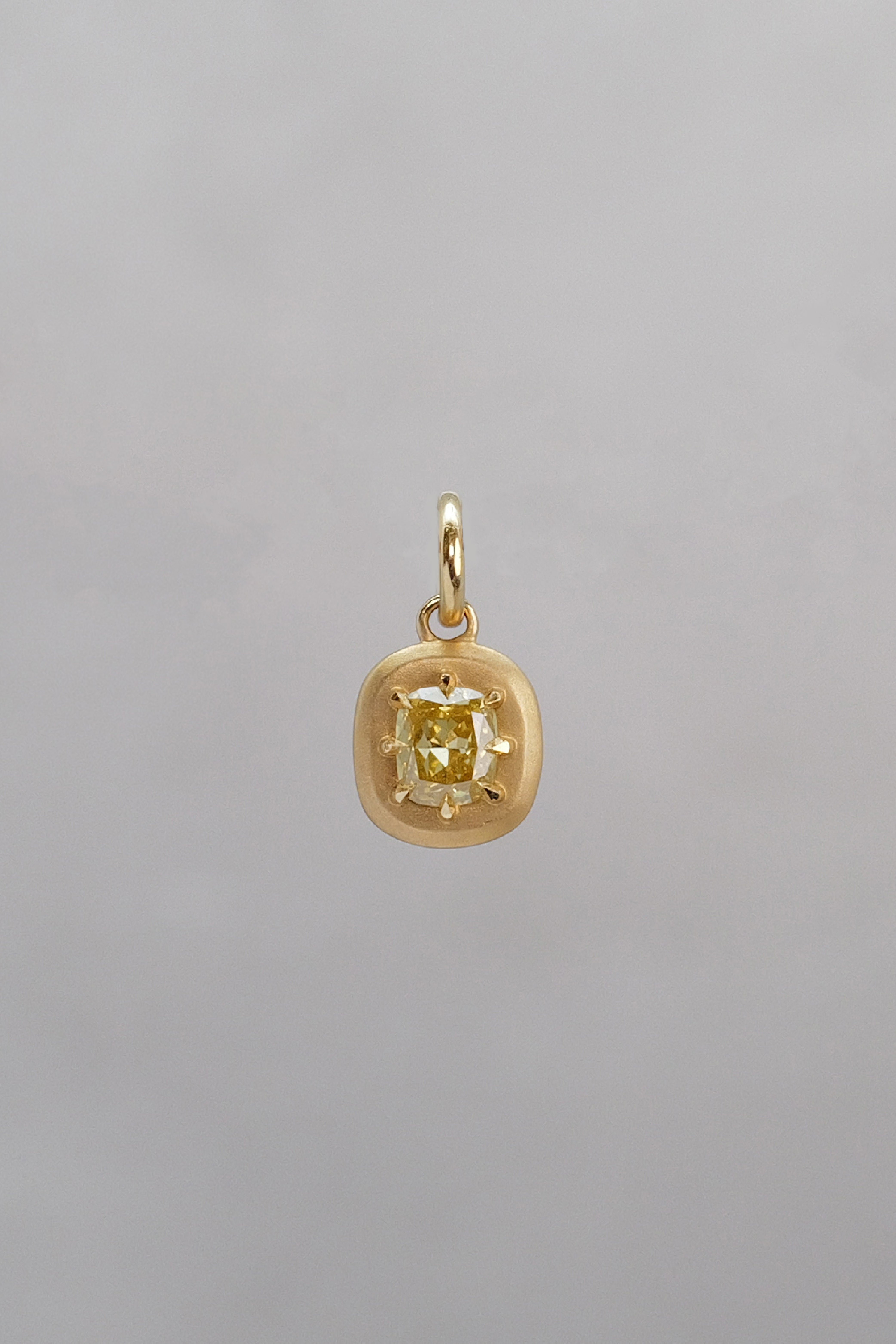 18K Yellow Gold Diamond Sun Tag