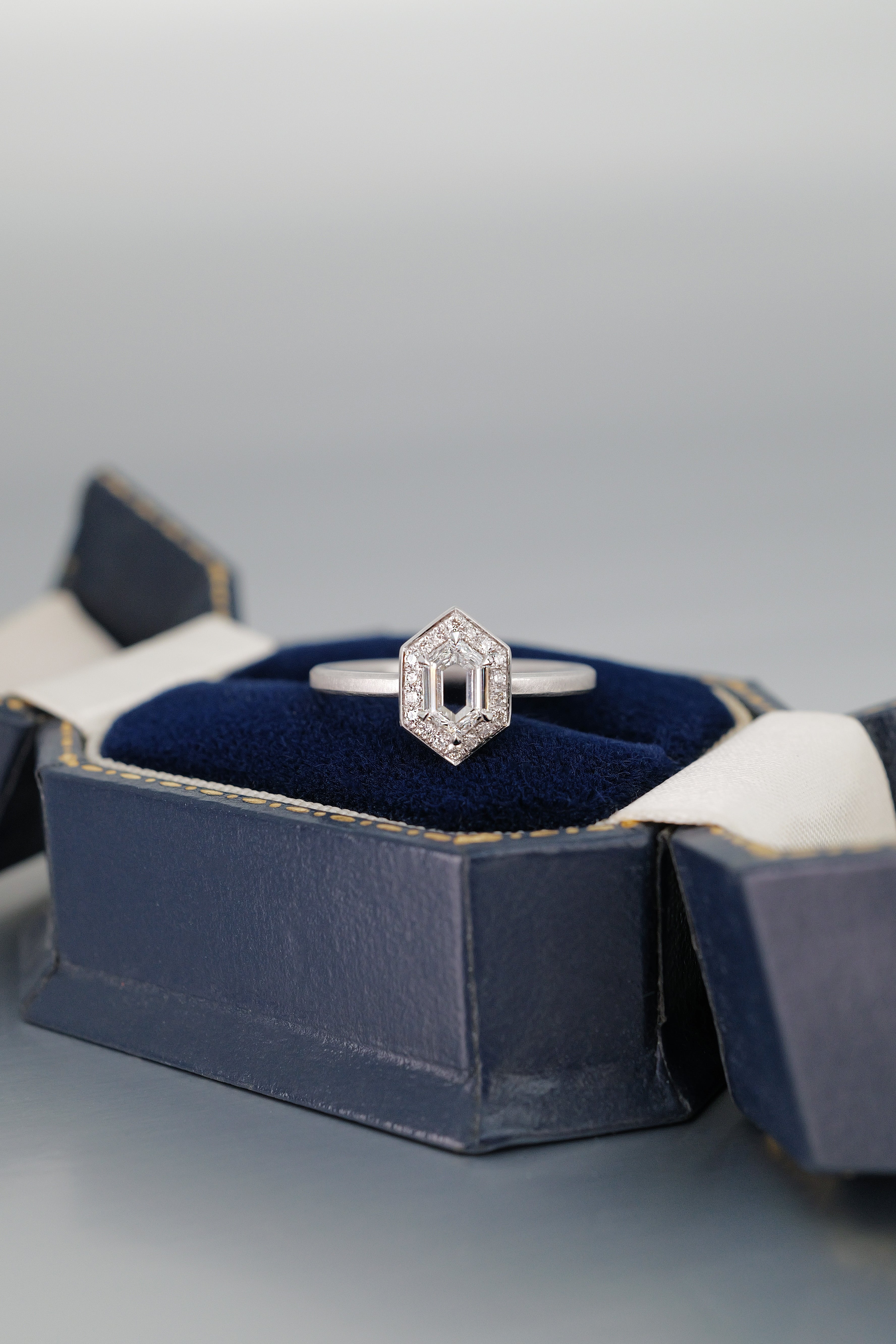 Modified Hexagonal Cut Natural Diamond Ring