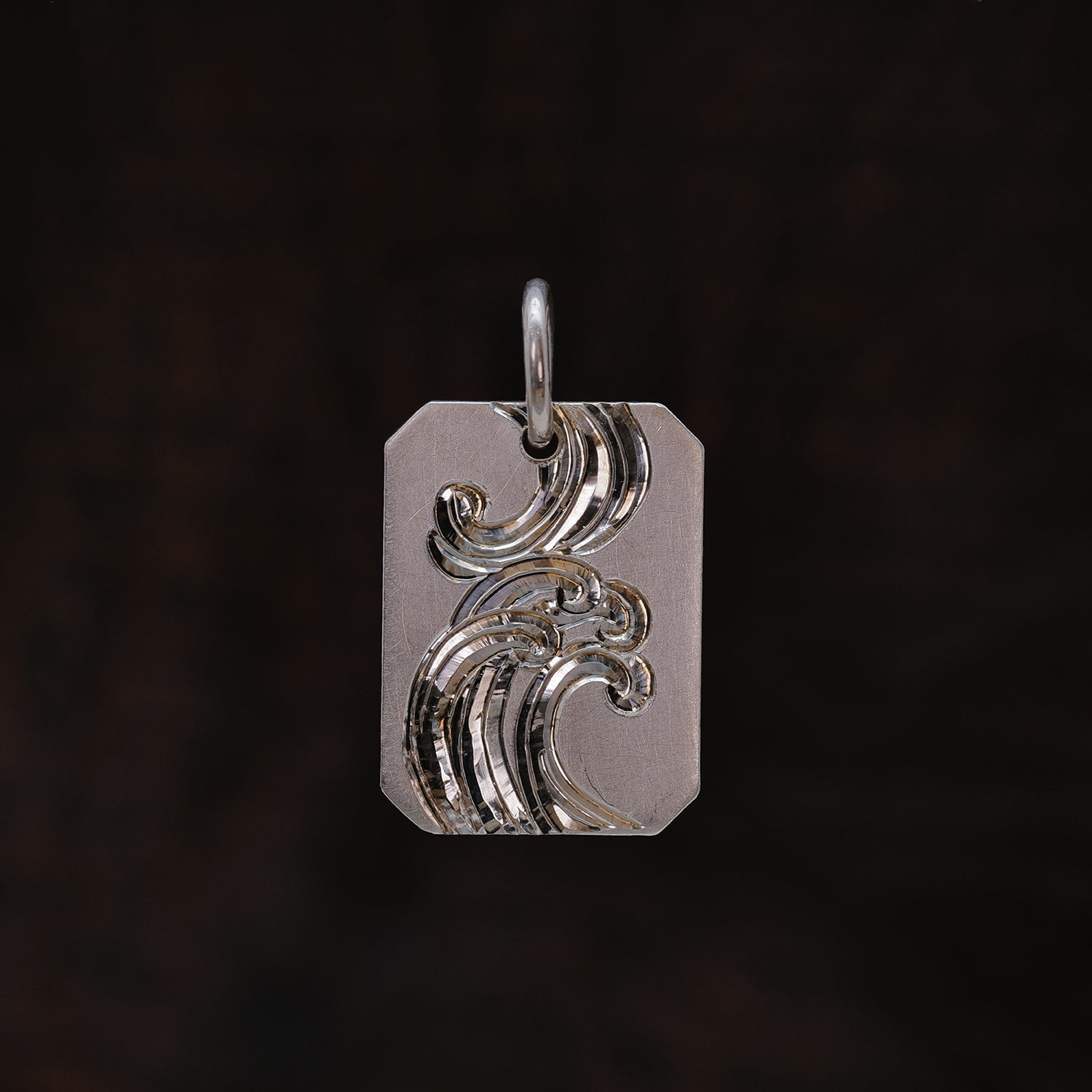 Silver Mountains & Sea Sun Tag