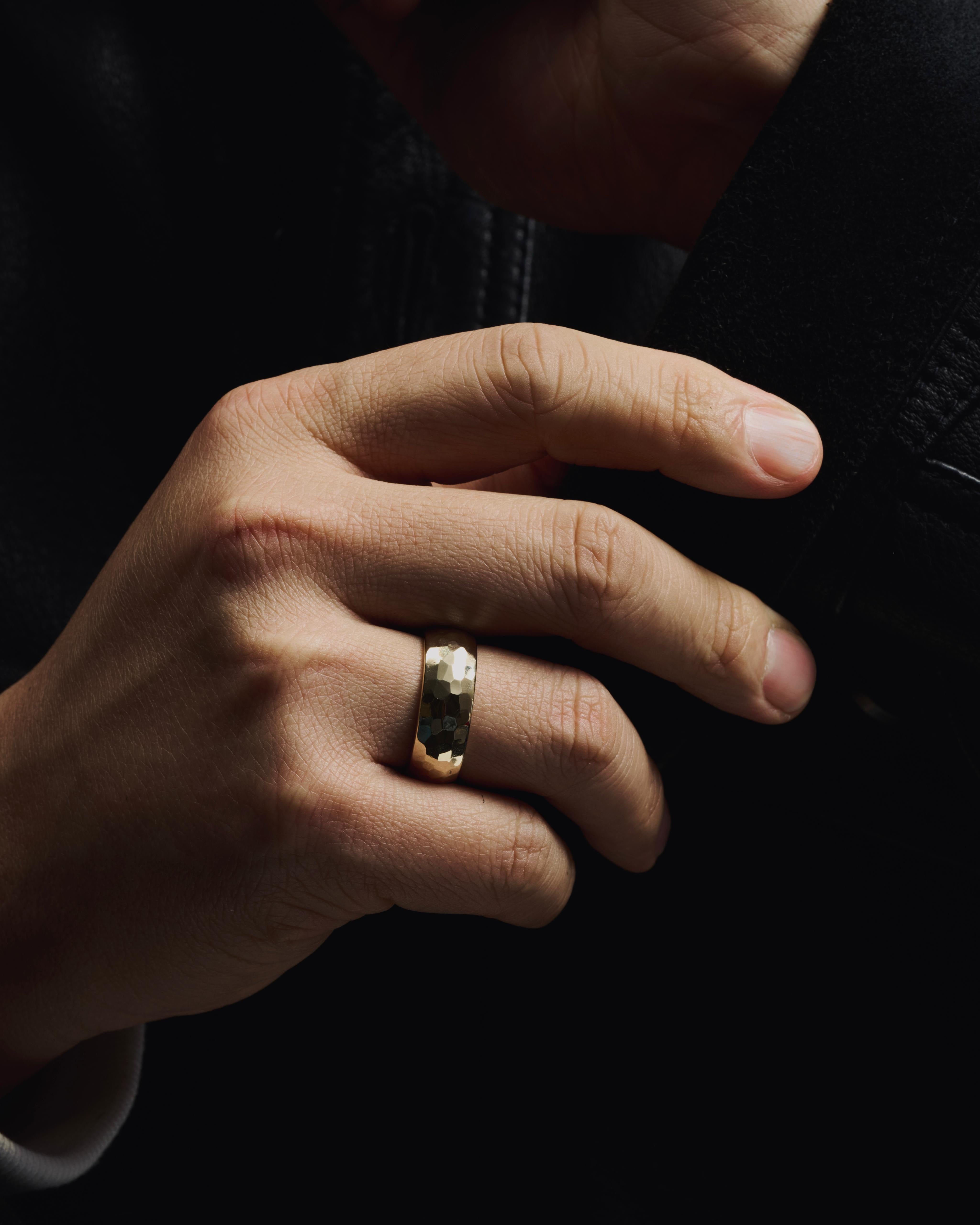 9K Gold Hammer Large Chunky Ring