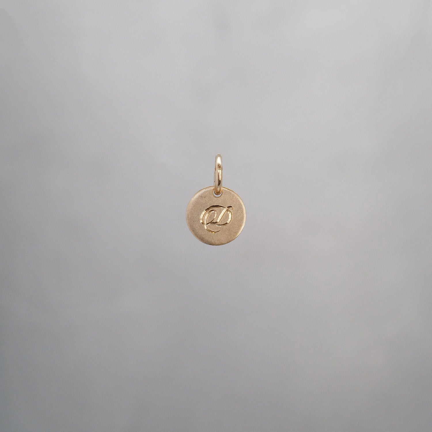 Round Alphabet Sun Tag