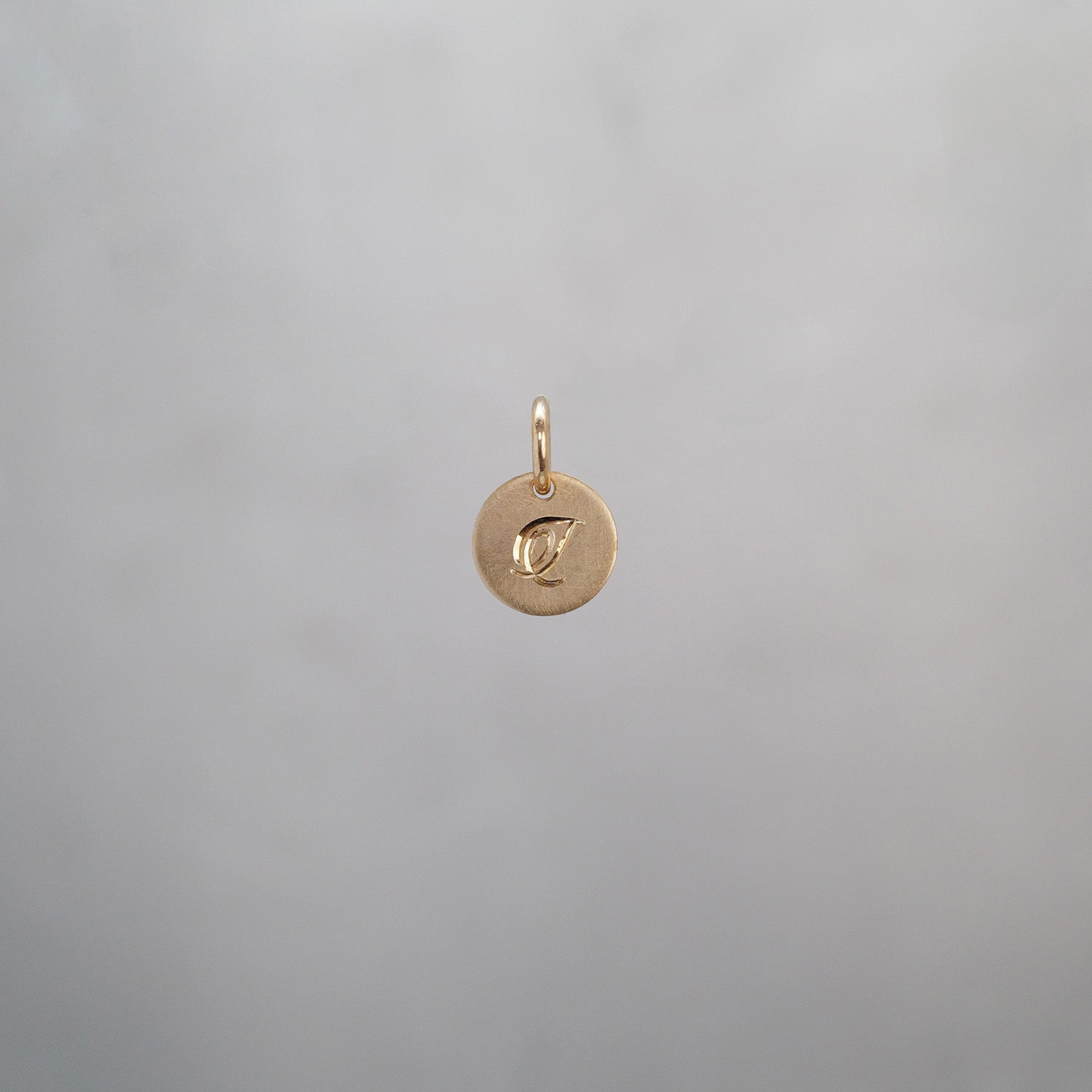 Round Alphabet Sun Tag