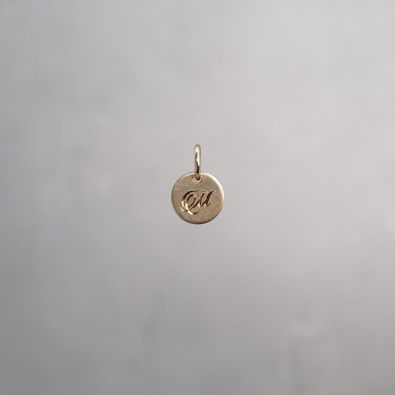 Round Alphabet Sun Tag