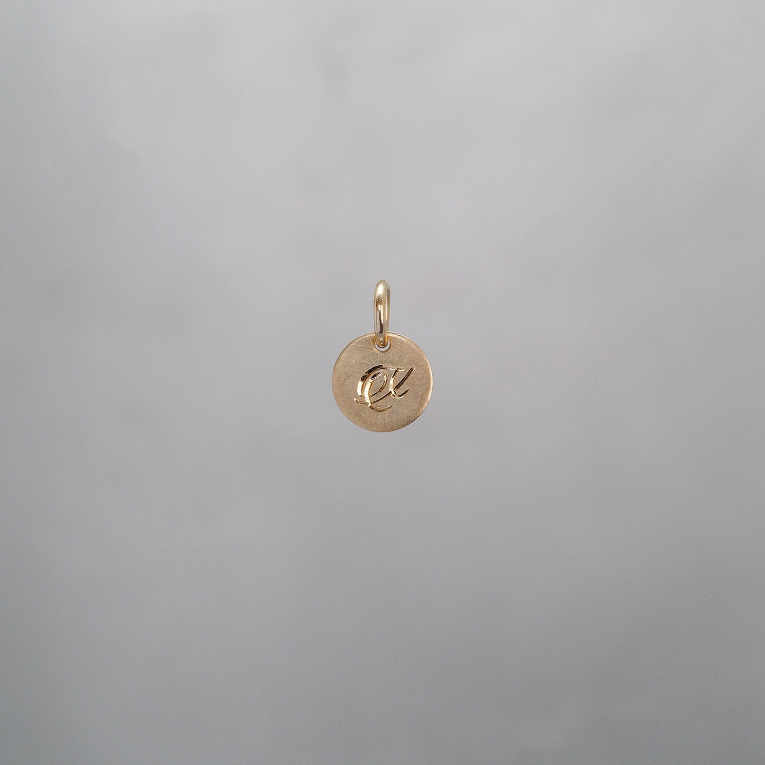 Round Alphabet Sun Tag