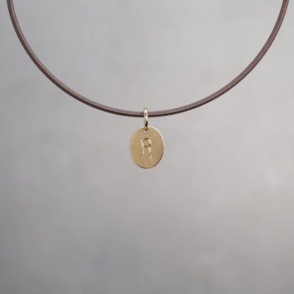 Oval Sun Tag in 18K Gold