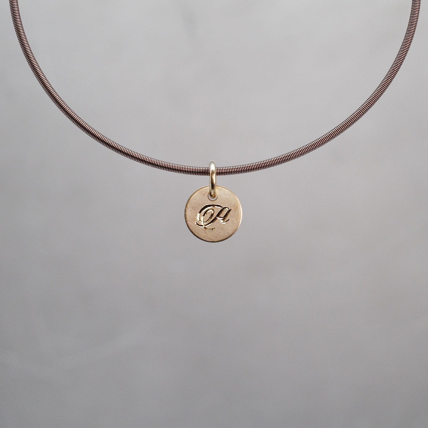 Round Sun Tag in 9K Gold