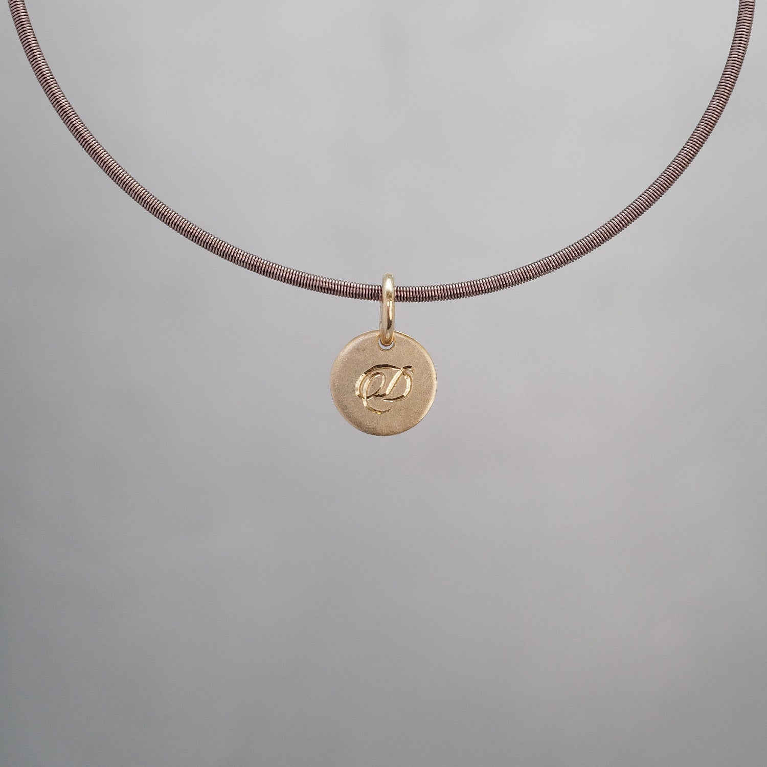 Round Sun Tag in 9K Gold