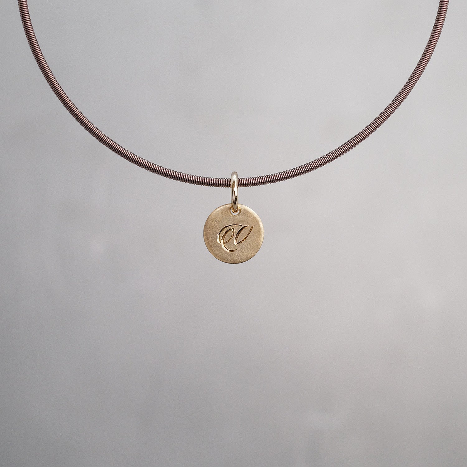 Round Sun Tag in 9K Gold