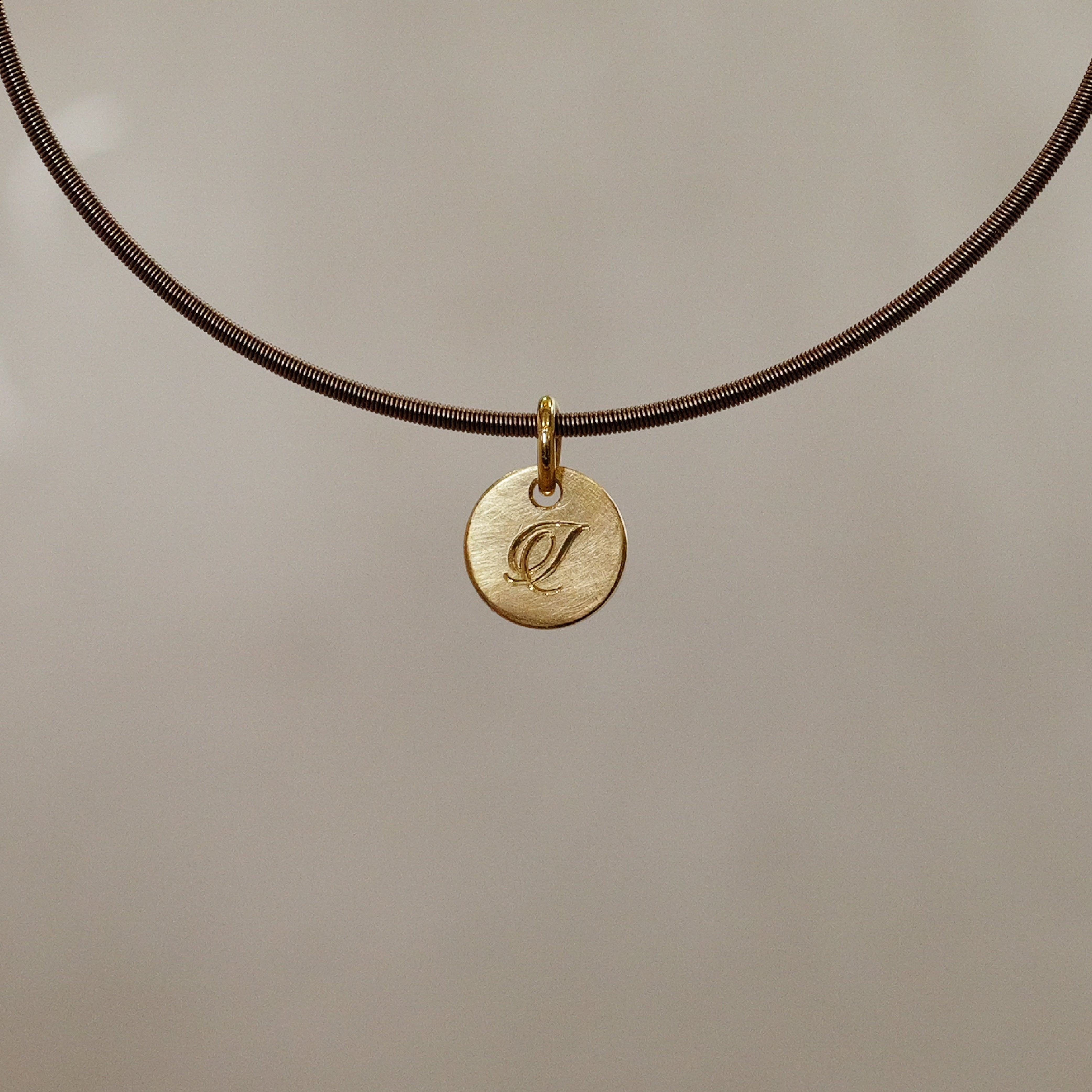 Round Sun Tag in 18K Gold