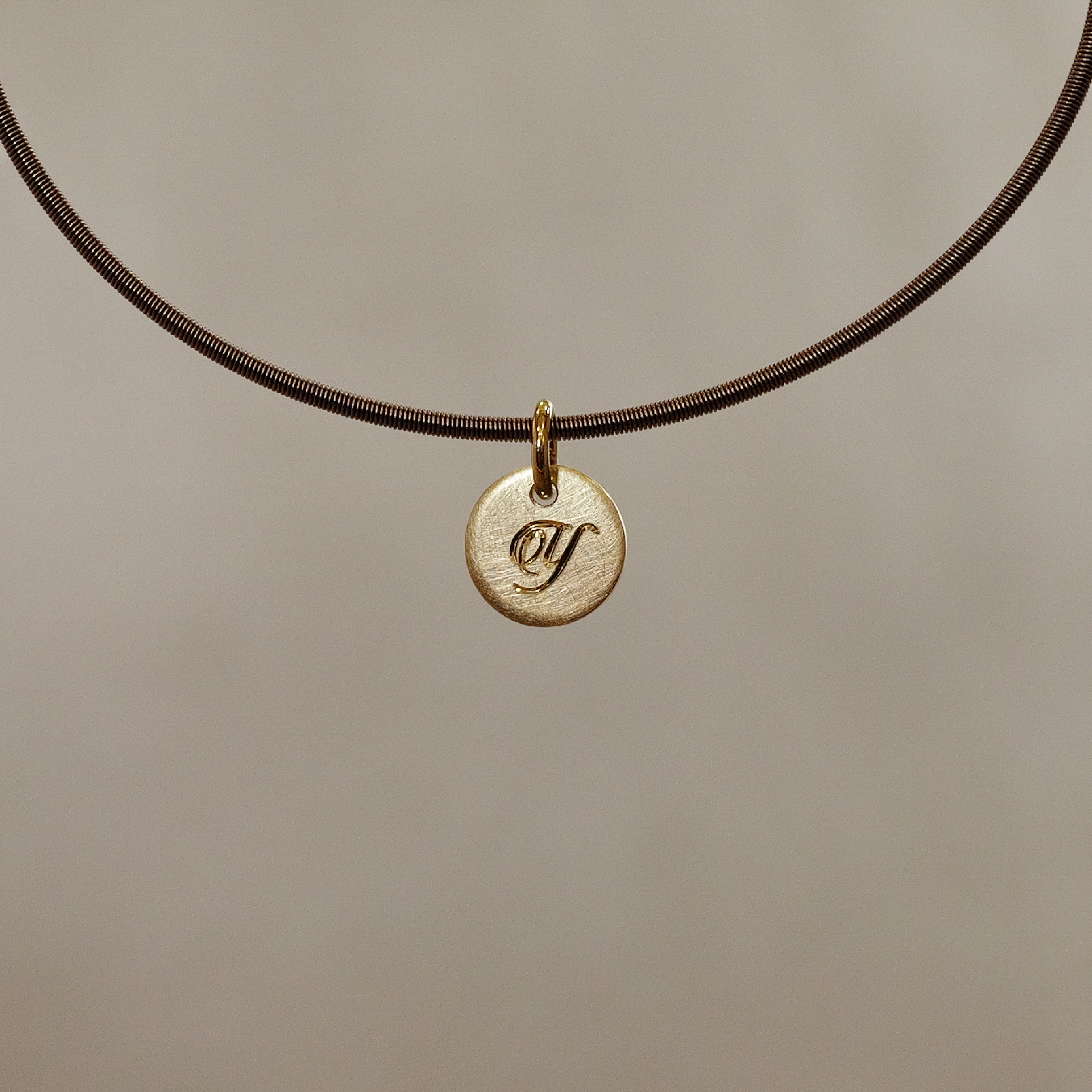 Round Sun Tag in 18K Gold