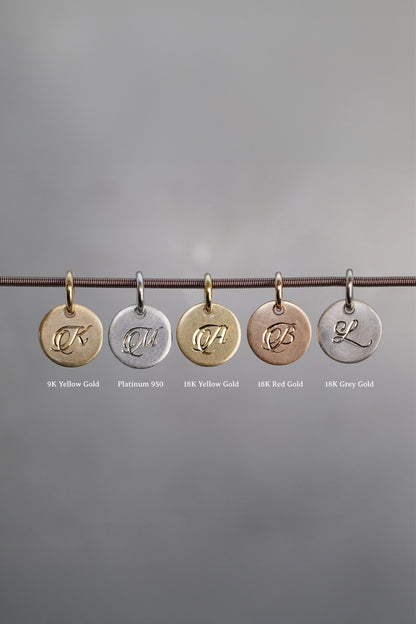 Oval Sun Tag in 18K Gold